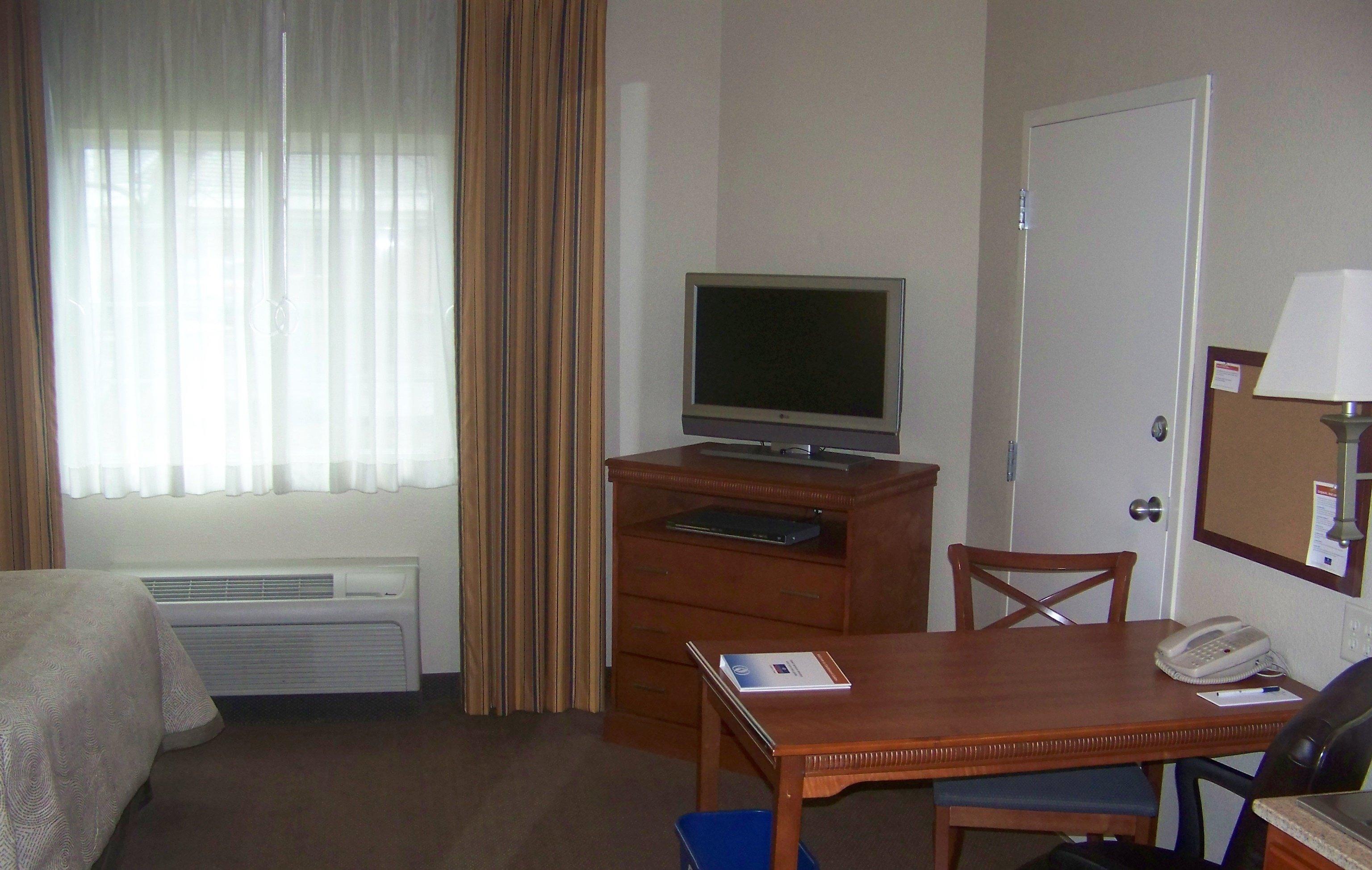 Candlewood Suites Boise - Towne Square By Ihg Экстерьер фото