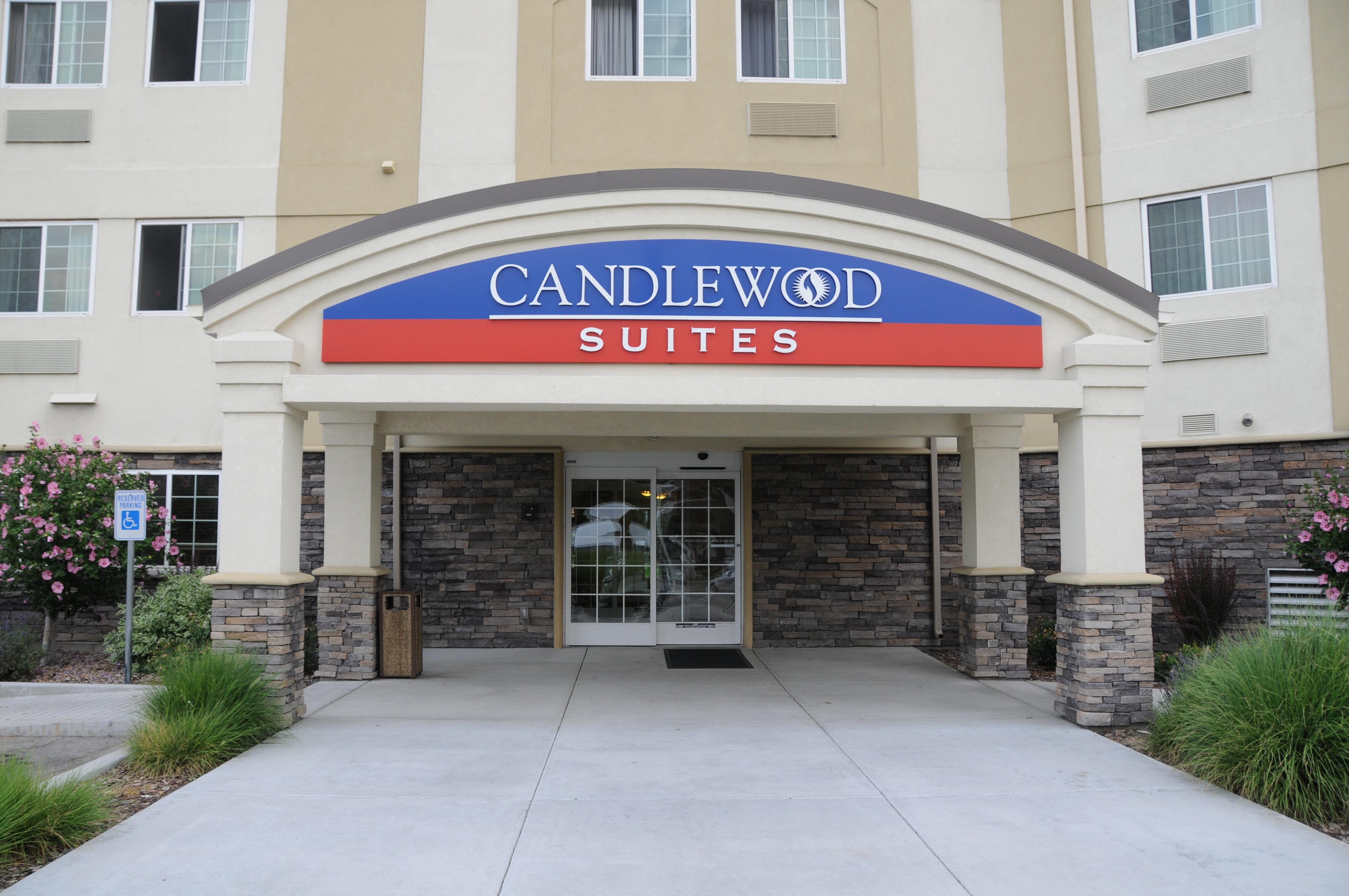 Candlewood Suites Boise - Towne Square By Ihg Экстерьер фото