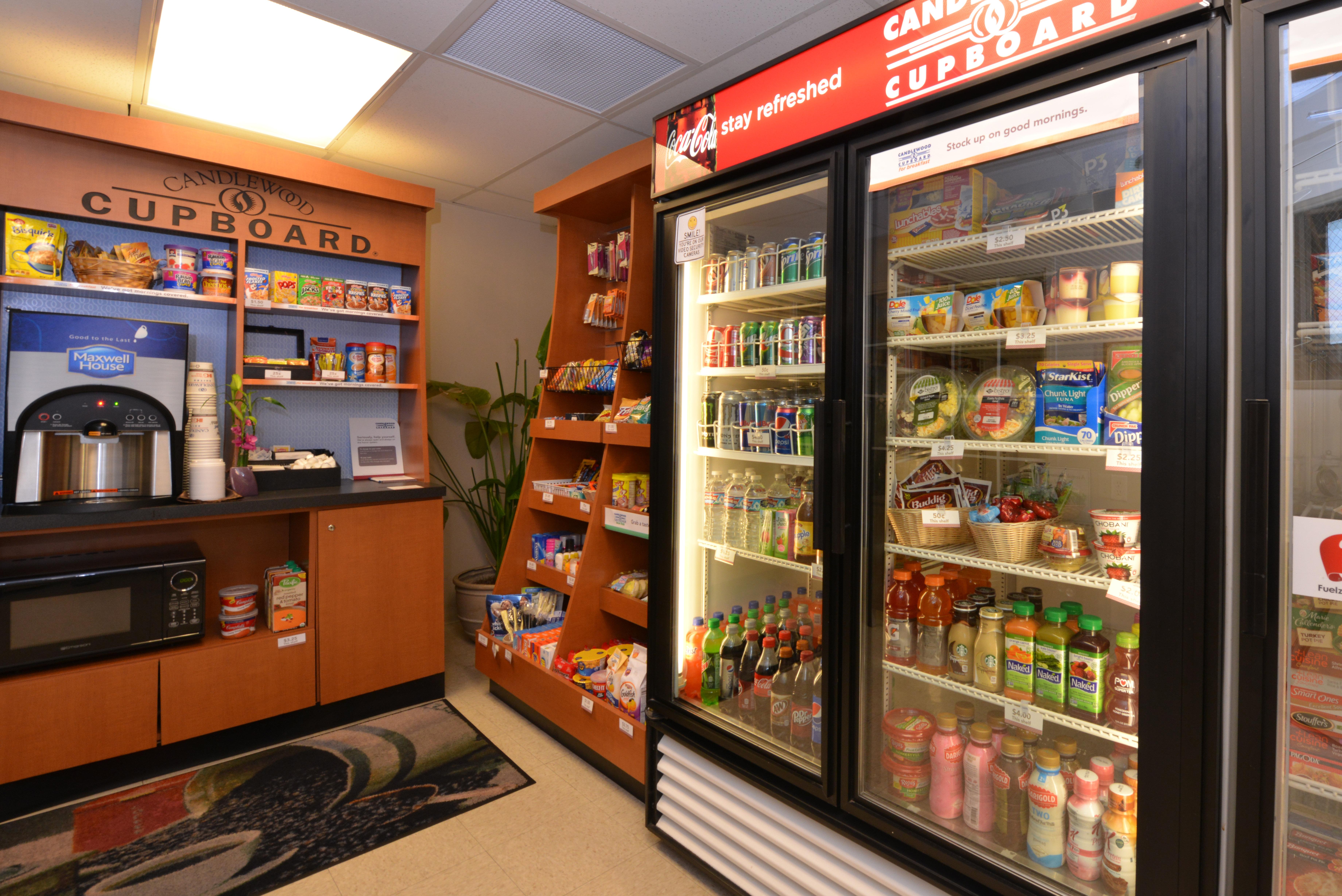 Candlewood Suites Boise - Towne Square By Ihg Экстерьер фото