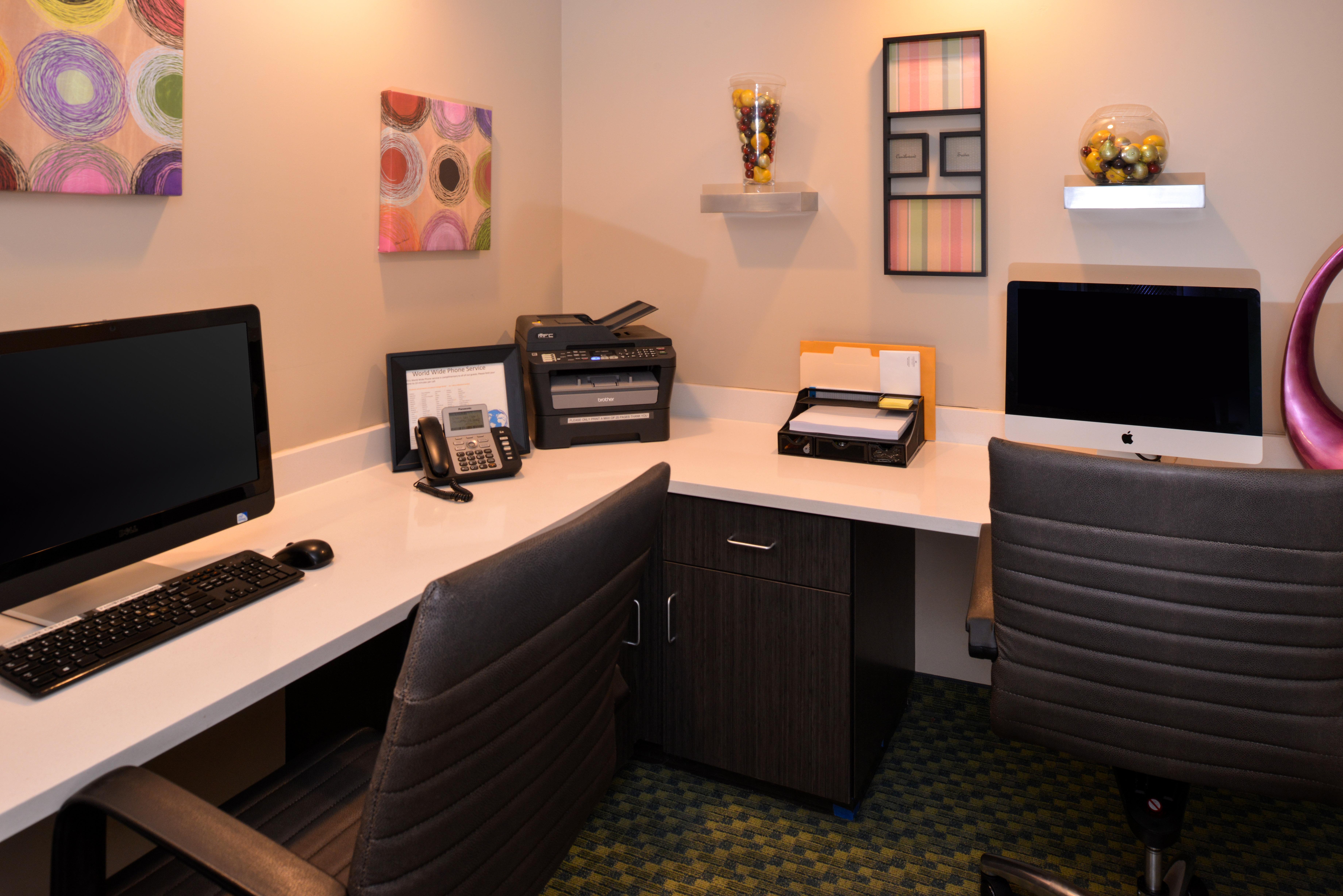 Candlewood Suites Boise - Towne Square By Ihg Экстерьер фото