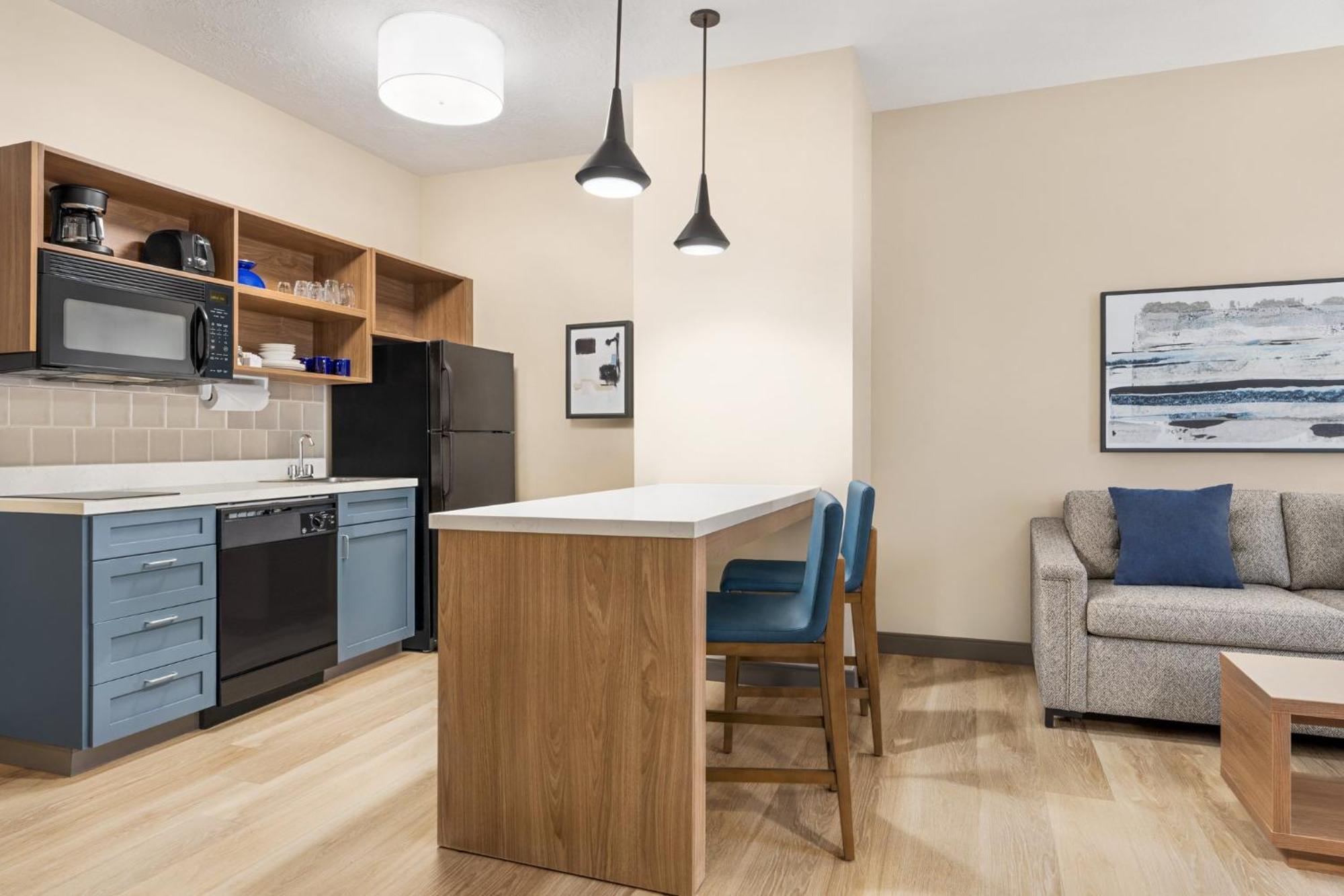 Candlewood Suites Boise - Towne Square By Ihg Экстерьер фото