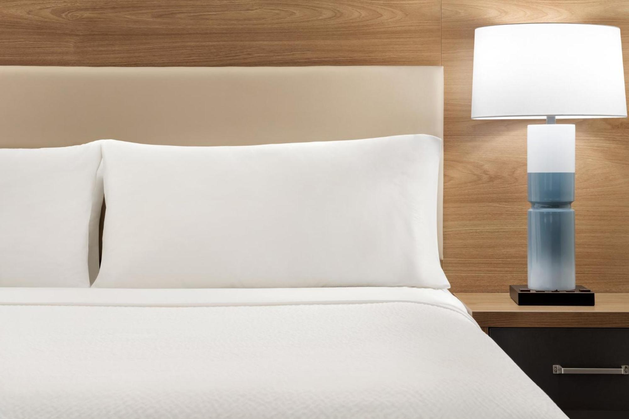 Candlewood Suites Boise - Towne Square By Ihg Экстерьер фото